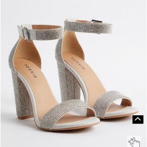 Rhinestone Block Heel - Silver (WW)